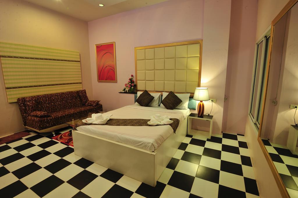 Golden Key Boutique Hotel 3*