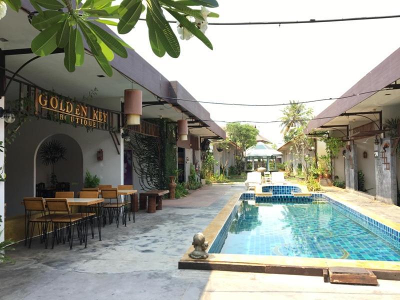 Golden Key Boutique Hotel